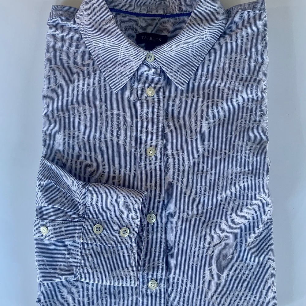 Talbots ladies medium button up‎ shirt